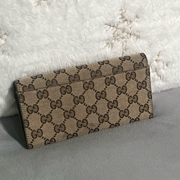 ✨Authentic Gucci Tan and Brown Monogram Wallet - Picture 2 of 12